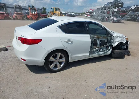 2014 Acura Ilx 2.0L из США, поврежденный, VIN 19VDE1F3XEE015185